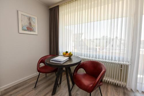 Apartment with Sea View image 10