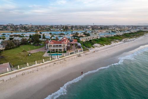 Kasavan Master Suite