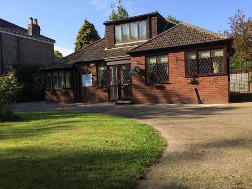 Hideaway Entire Home Rental Hull