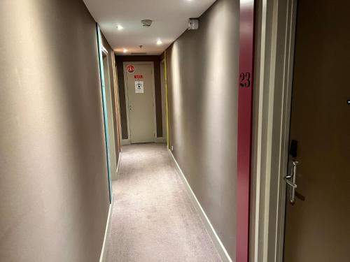 Holiday Inn Paris-Auteuil an IHG Hotel - image 2