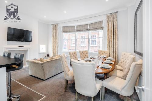 Castle Properties: The Sovereign 5 Bed Town House, Windsor (Foto 4)