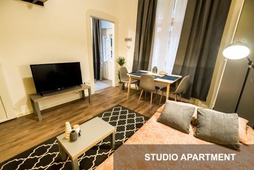 BpR Whistle Arts Industrial Apartment, Budapešť (fotografie 3)