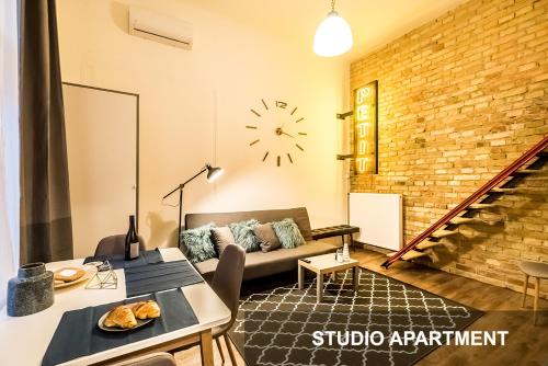 BpR Whistle Arts Industrial Apartment, Budapešť (fotografie 2)