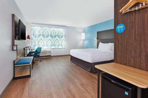 Tru By Hilton Comstock Park Grand Rapids MI - image 2