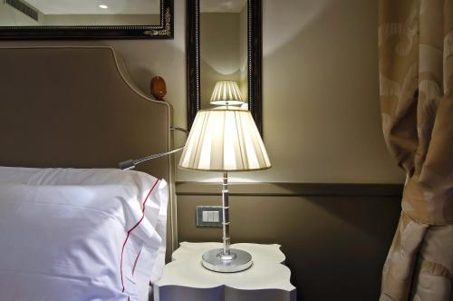 Single Room image 2
