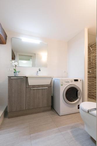 Zanardelli 1 Apartment by Wonderful Italy