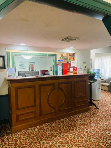 Senate Luxury Suites - image 2