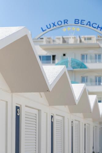 Luxor Cattolica Beach Hotel