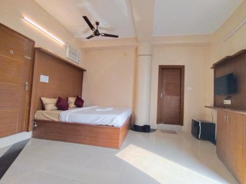 HOTEL AQUA VILLA
