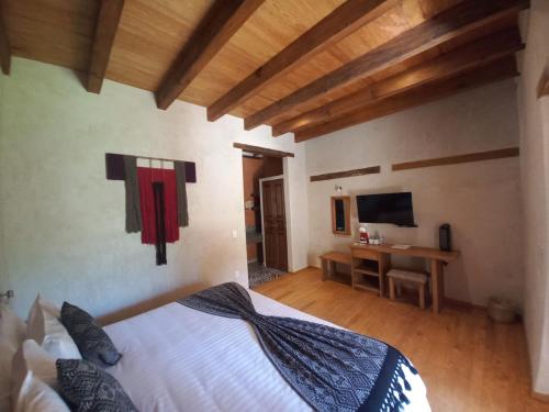 339844865 Hotel Junvay