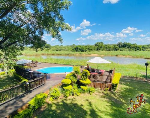 Skats, Sabie River Bush Lodge in Cork