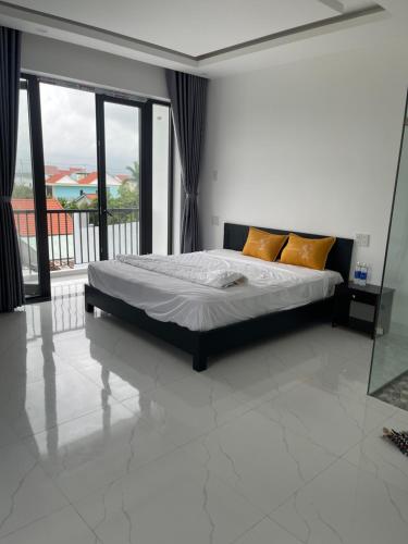 Sophia House