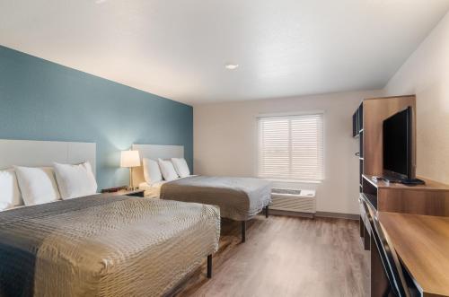 WoodSpring Suites Thornton-North Denver in Thornton, USA