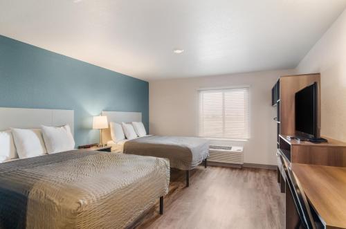 Guestroom, WoodSpring Suites Thornton-North Denver in Thornton (CO)