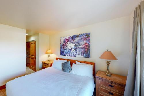 Longbranch Condo #301 Longbranch Condo #301