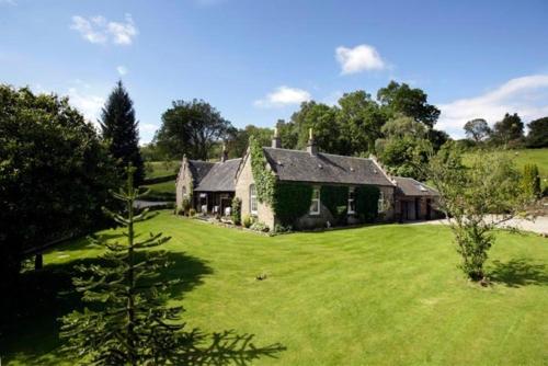 Sheildaig Farm B&B in Loch Lomond