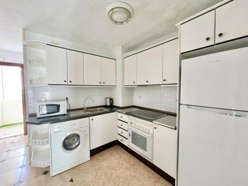 One-Bedroom Apartment image 10