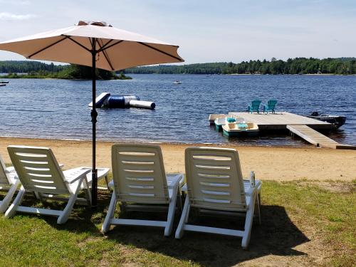 Strand, Parkway Cottage Resort in Algonquin Highlands (ON)