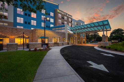 Hyatt Place Hampton Convention Center - image 12