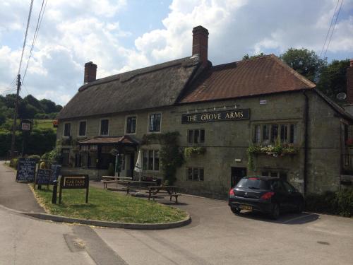 . The Grove Arms, Ludwell