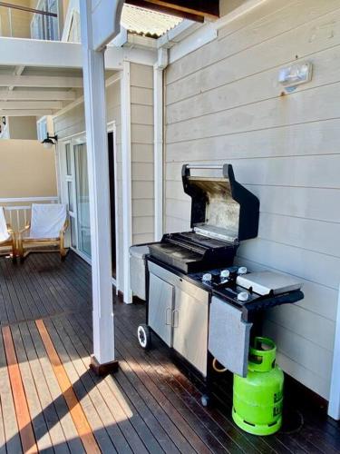 Iekārtas, Beautiful beach house on Prince's Grant Estate in Prince`s Grant Golf Estate