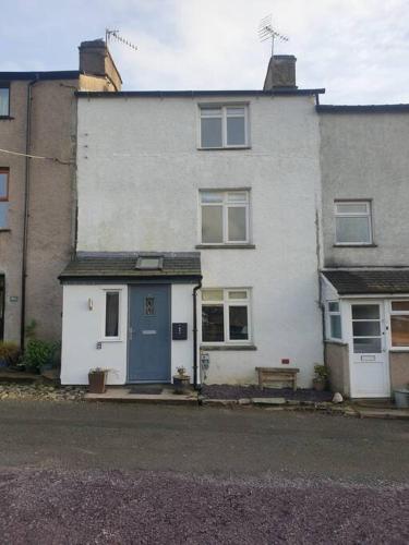 No8 3 bed cottage Winter Deals offered 3 nights or more Nov-Mar in Rusland