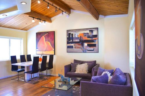 Indian Creek Inn - image 6