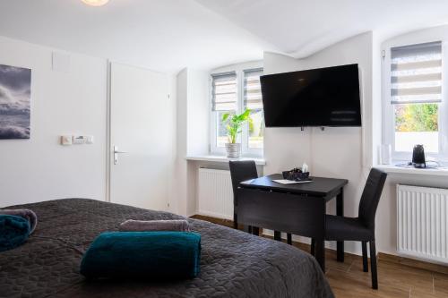 revLIVING Apartments Eggenburg - Garten - Netflix - Disney Plus - Nespresso