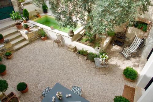 Le clos de l'olivier .Charmante maison de village gîte à louer Sablet