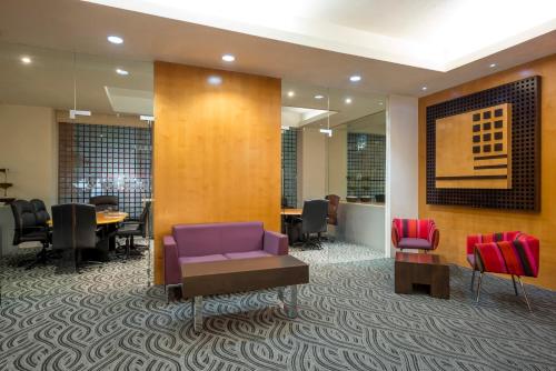 佩里諾特里爾旅館 Real Inn Perinorte