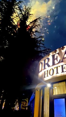 Hotel Dream