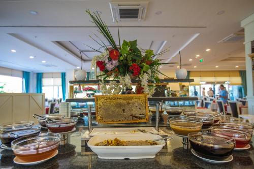 Mira Meridia Beach Hotel – Okurcalar, NJ