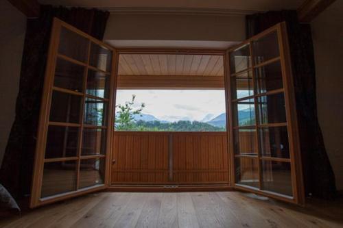 Guest House Repnik - image 8