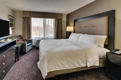 Holiday Inn Express Hotel & Suites Lancaster-Lititz, an IHG Hotel