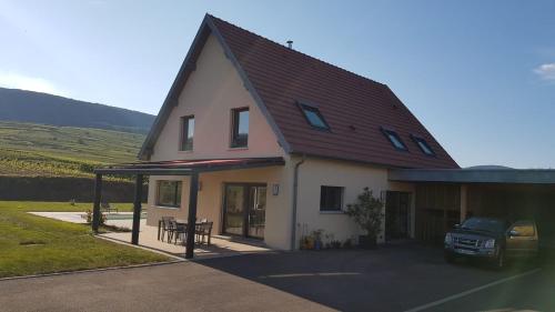 Superbe Maison Jacuzzi+Piscine au cœur des vignes