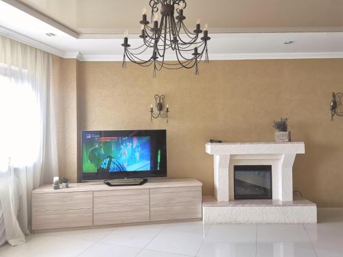 Manufactura luxury apartments II in Sumi