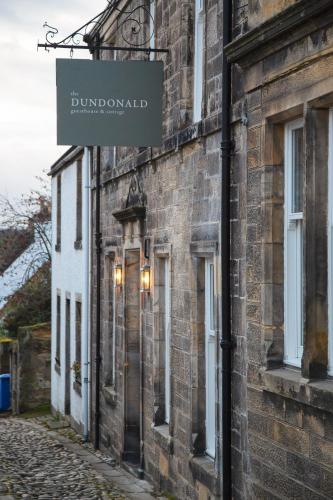 The Dundonald Guesthouse & Cottage