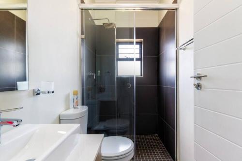 Alimama Spaces: The Thando's Kyalami Woods