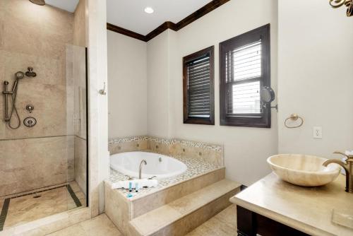 Villa by the Sea by Real Joy Vacations - image 35