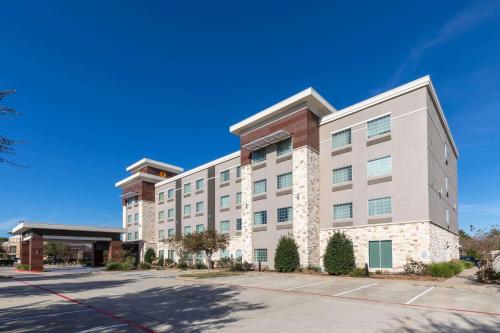 La Quinta Inn & Suites by Wyndham Houston Nw Beltway 8 / West Rd - image 3