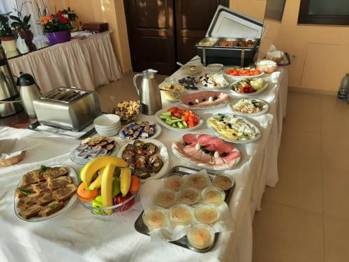 Toit ja joogid, HOTEL CARPATHIA in Lunca Vişagului