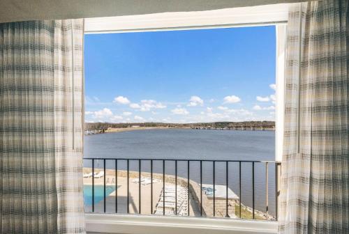 Quality Inn - On The Lake Clarksville-Boydton