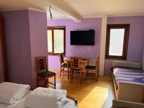 Apartments and Rooms Vicko - image 2