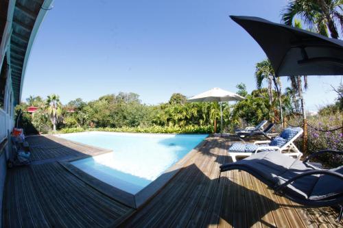 Swimming pool, Les Z’Alizes in Le Moule