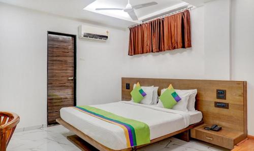 Hotel Shivas Inn, Kolhapur