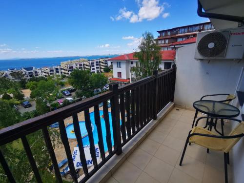 Delfin Port Apartments - Prime Location & Parking & Pet Friendly - image 3