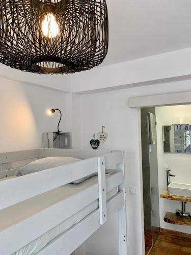 Almograve Beach Hostel in Almograve