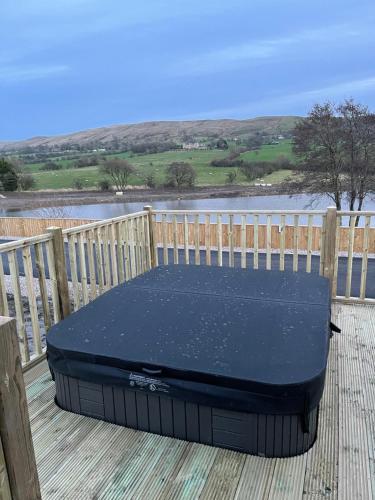 Balcony/terrace, 5 Lake View, Barrow, Clitheroe - in the heart of the Ribble Valley in Pendleton
