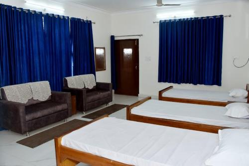 KRISHNAM GUEST HOUSE