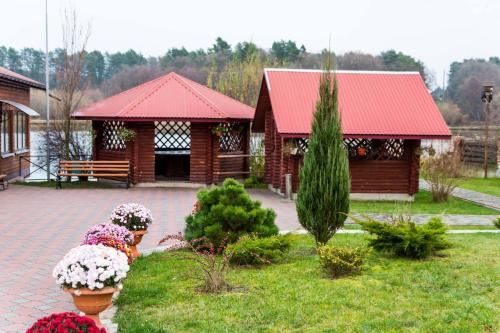 Viesnīcas āriene, Приозерний заїзд (Приозернии заізд) in Shklo